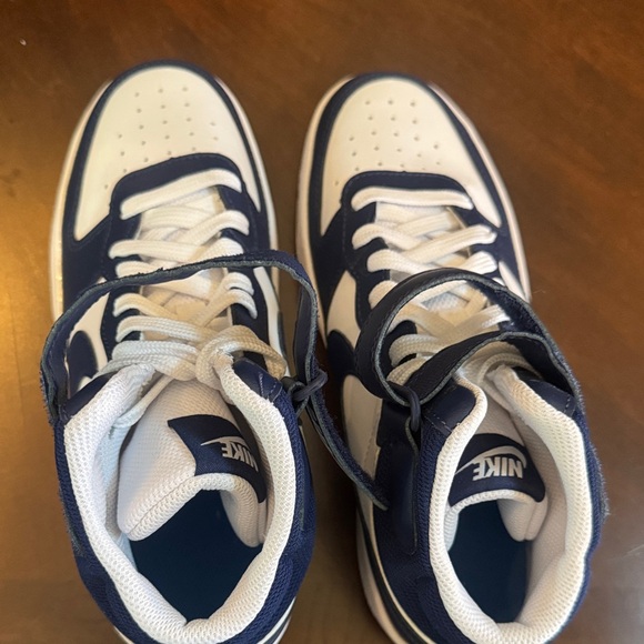 Nike Kids Navy and White High-Top Sneakers - Picture 4 of 4